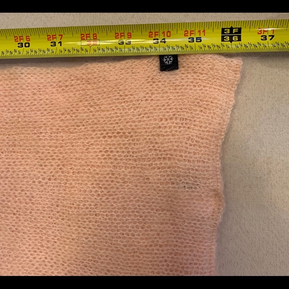 Gap Soft Pink Scarf - Picture 7 of 7